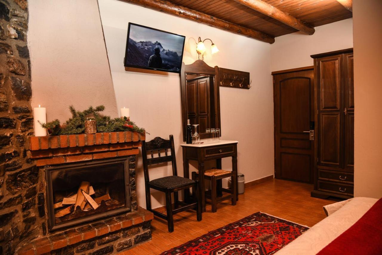 Archontiko Tarsouna Agios Athanasios  Buitenkant foto